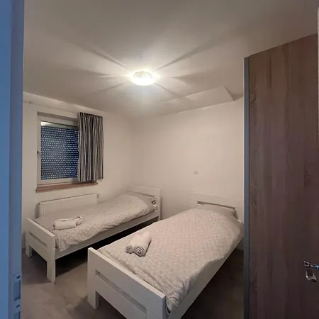 Doris توميسلاف غراد